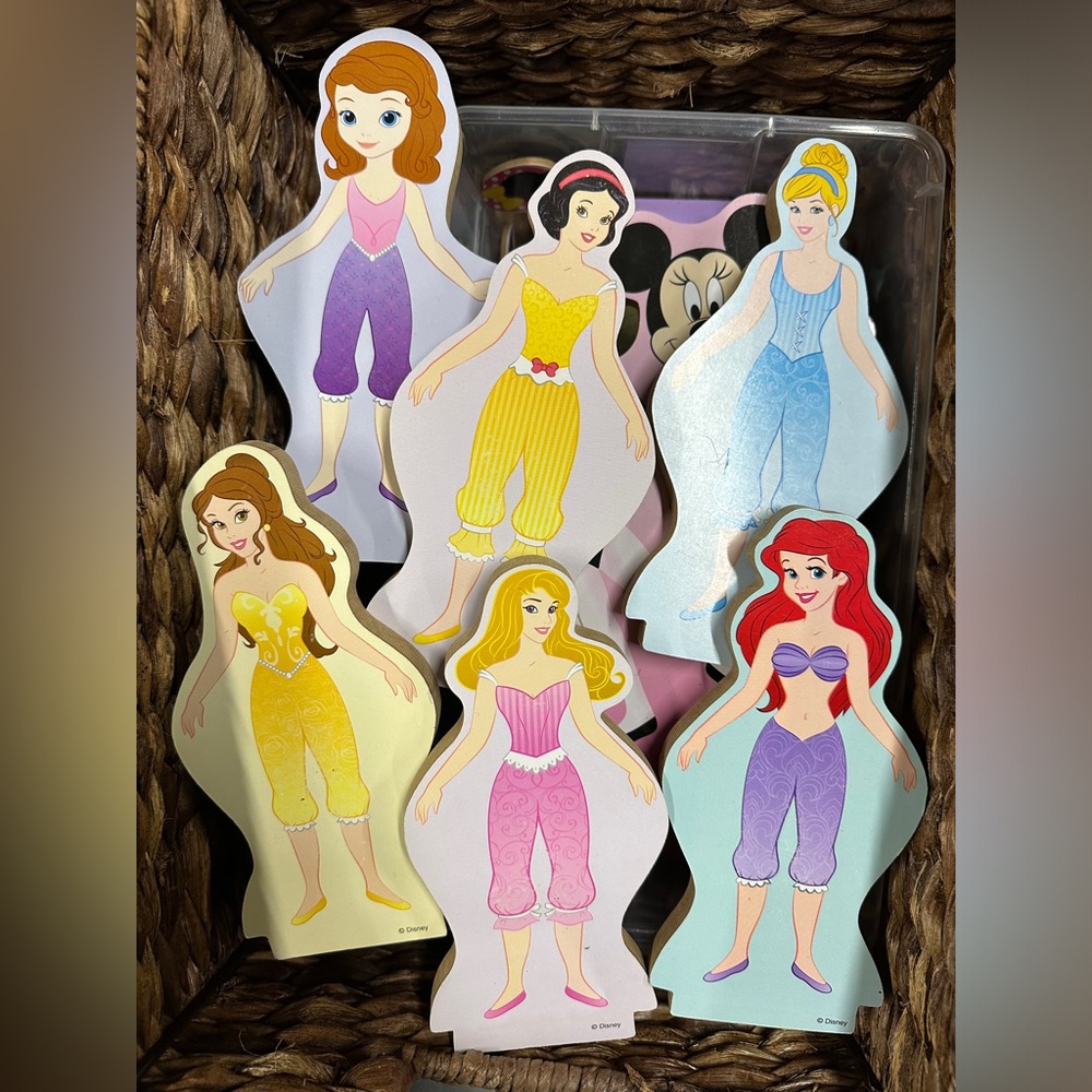 Disney Melissa and Doug magnetic dress up figures